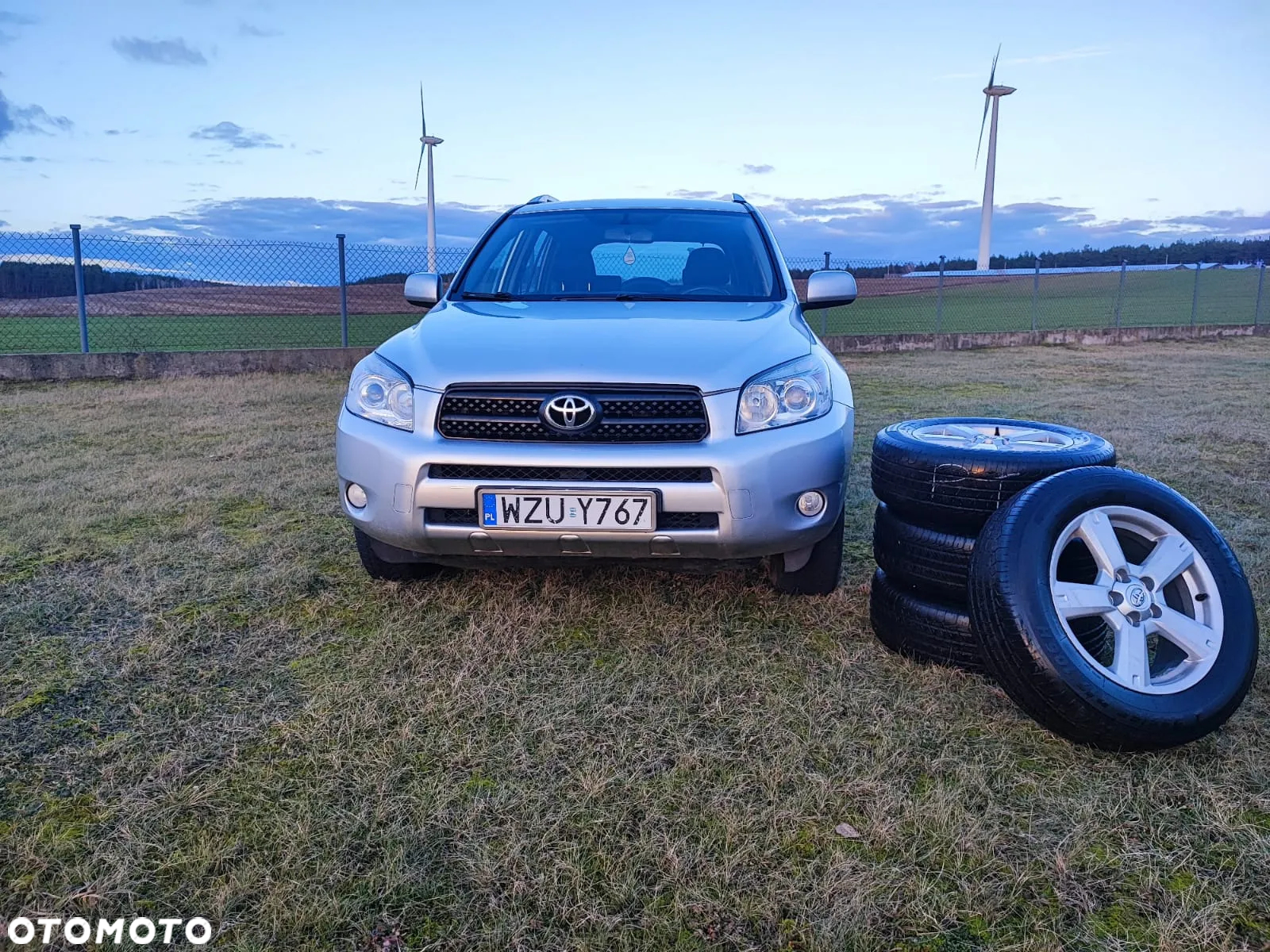 Toyota RAV4 2.2 D-4D Sol - 4