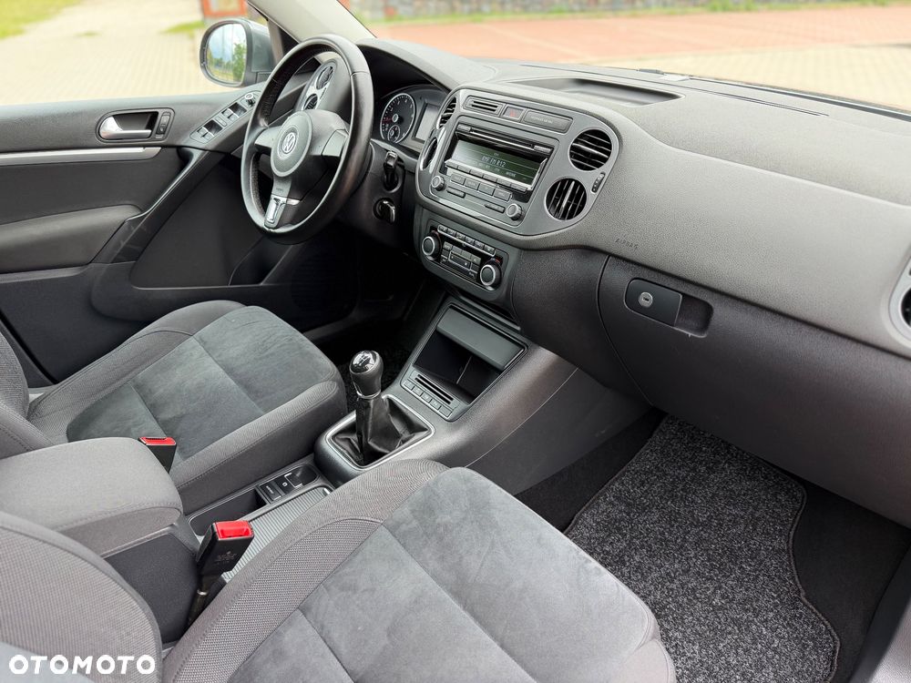 Volkswagen Tiguan 1.4 TSI Sport & Style - 10
