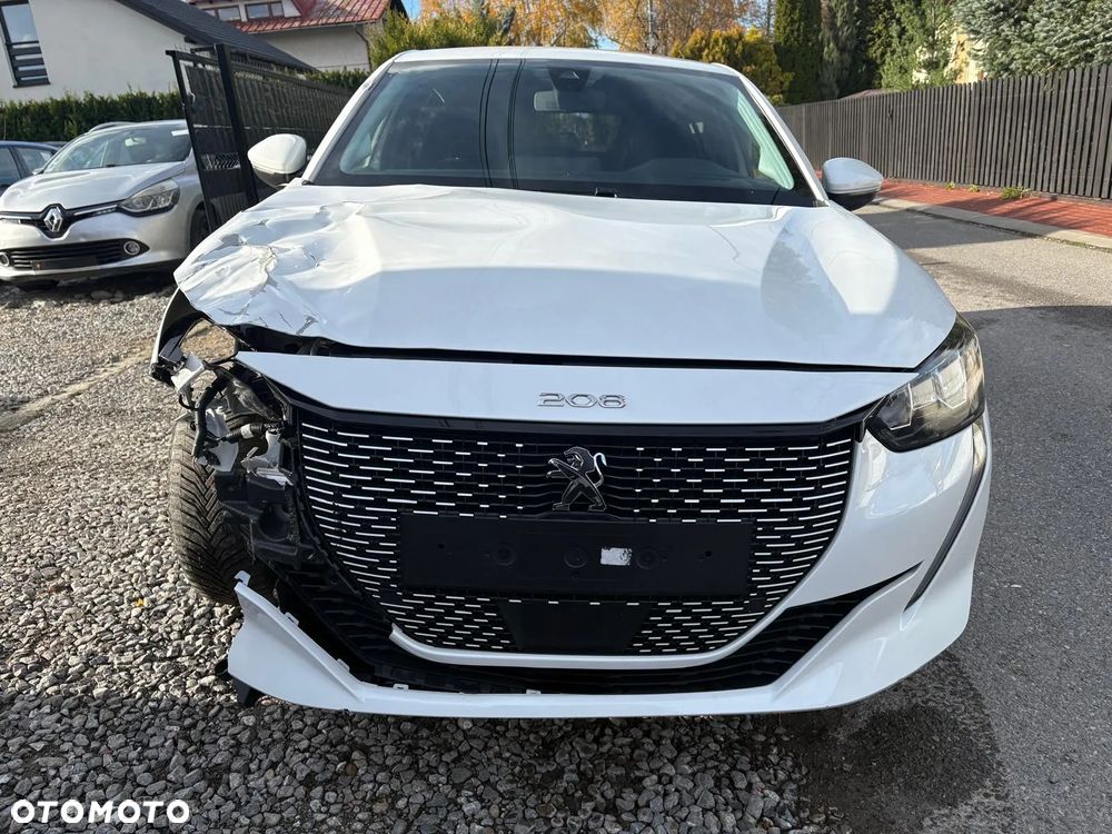 Peugeot 208 e-208 50kWh GT - 19