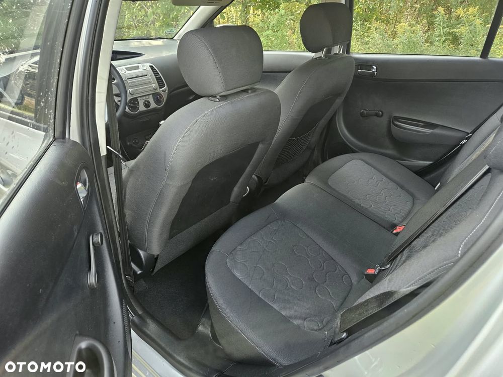Hyundai i20 1.2 Fifa World Cup Edition - 20