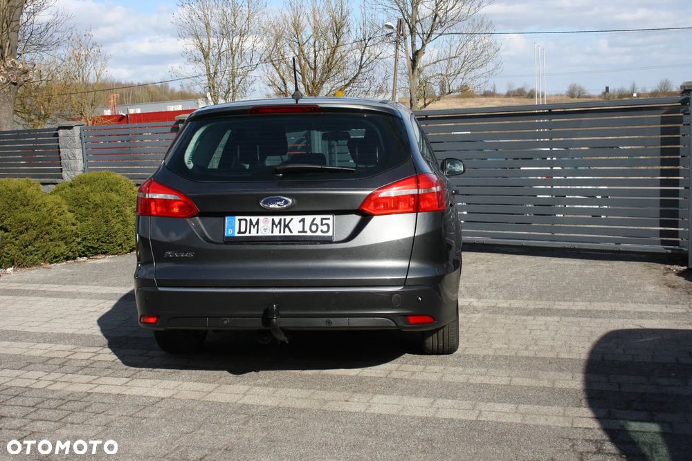 Ford Focus 1.5 TDCi ECOnetic 88g Start-Stopp-System Business - 9
