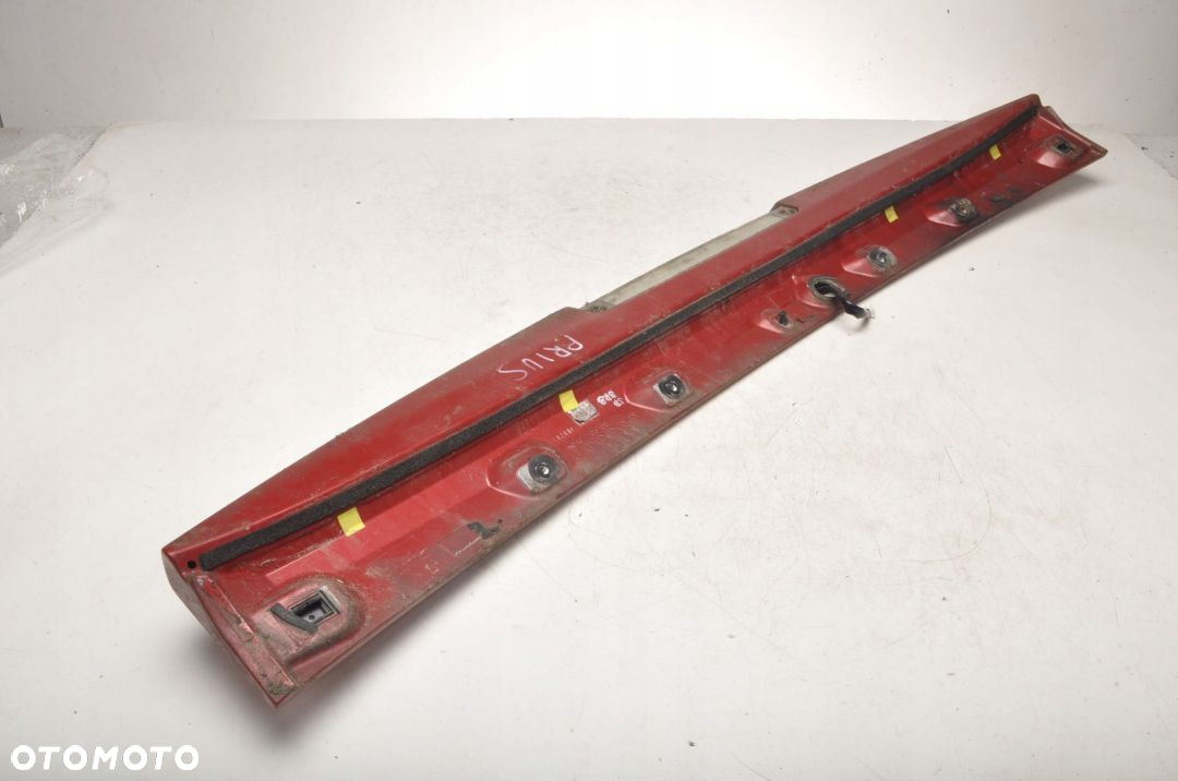 TOYOTA PRIUS II SPOILER LISTWA KLAPY - 4