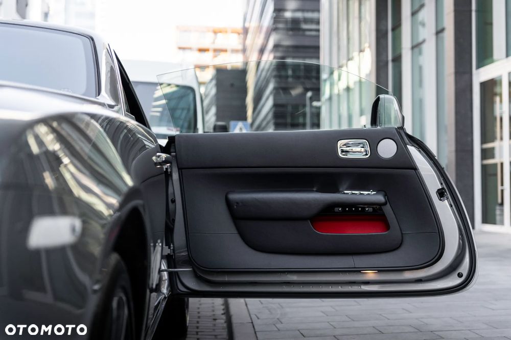 Rolls-Royce Wraith Standard - 17