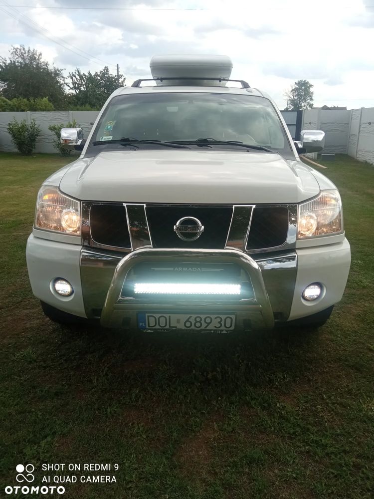 Nissan Armada - 8