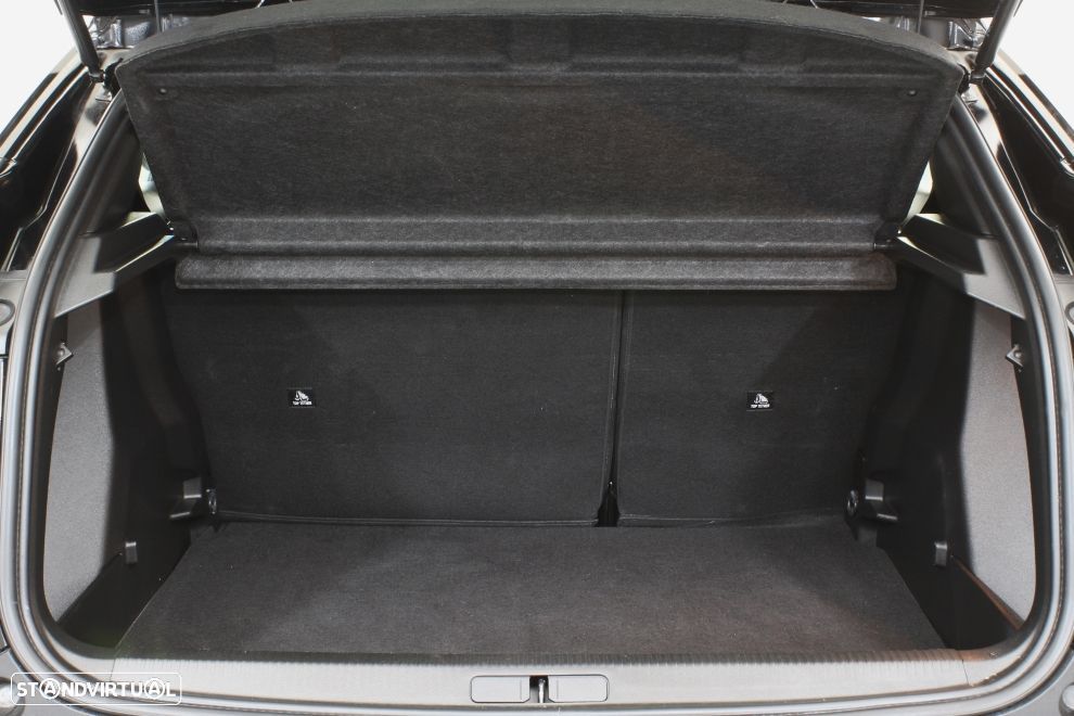 Peugeot 2008 1.2 PureTech Active Pack - 23