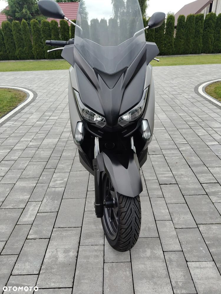 Yamaha X-max - 4