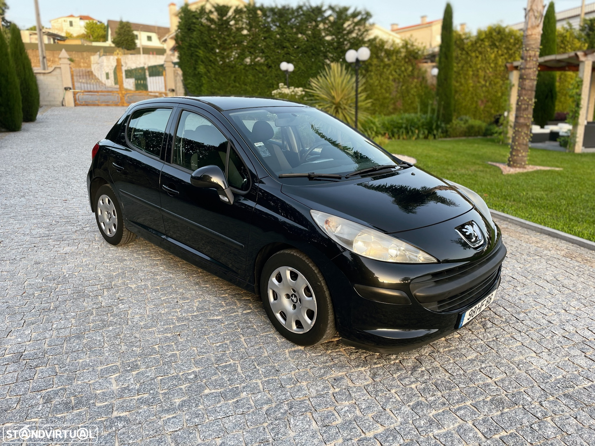 Peugeot 208 - 9