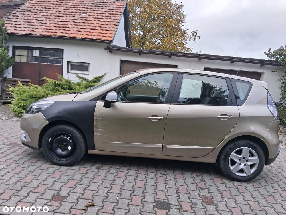 Renault Scenic ENERGY TCe 115 LIFE - 15