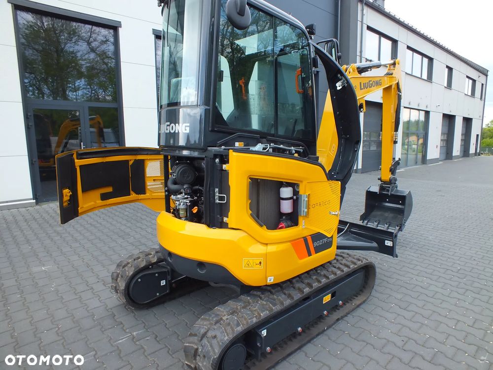 Liu Gong 9027F ZTS - 18