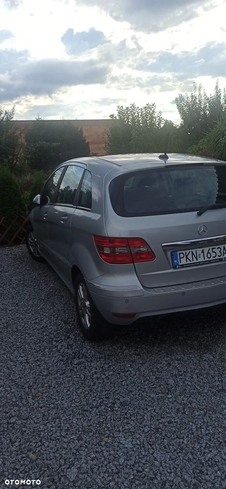 Mercedes-Benz Klasa B 180 BlueEffICIENCY - 6
