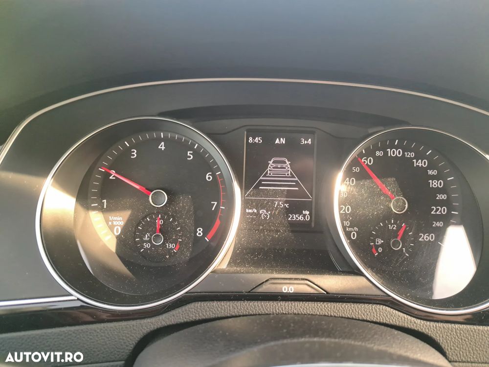 Volkswagen Passat 1.4 TSI ACT Comfortline - 11