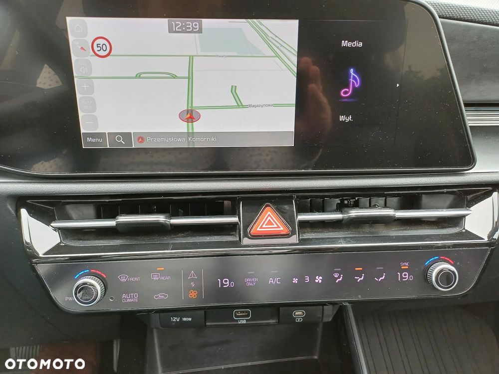 Kia Niro 1.6 GDI Hybrid L - 27