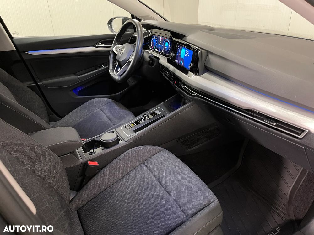 Volkswagen Golf 1.5 eTSI MHEV 130CP DSG Life - 12