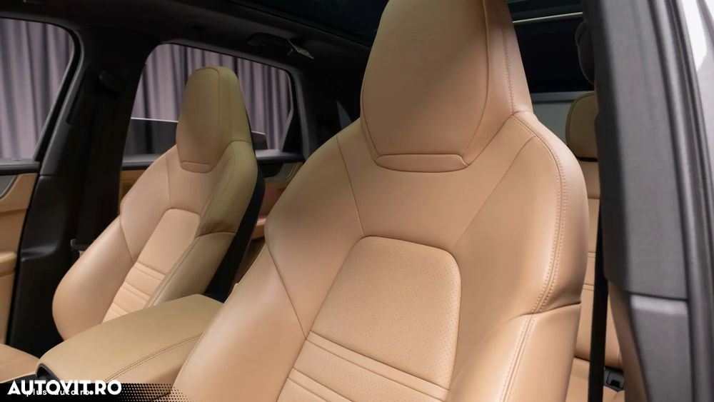 Porsche Cayenne E-Hybrid - 30