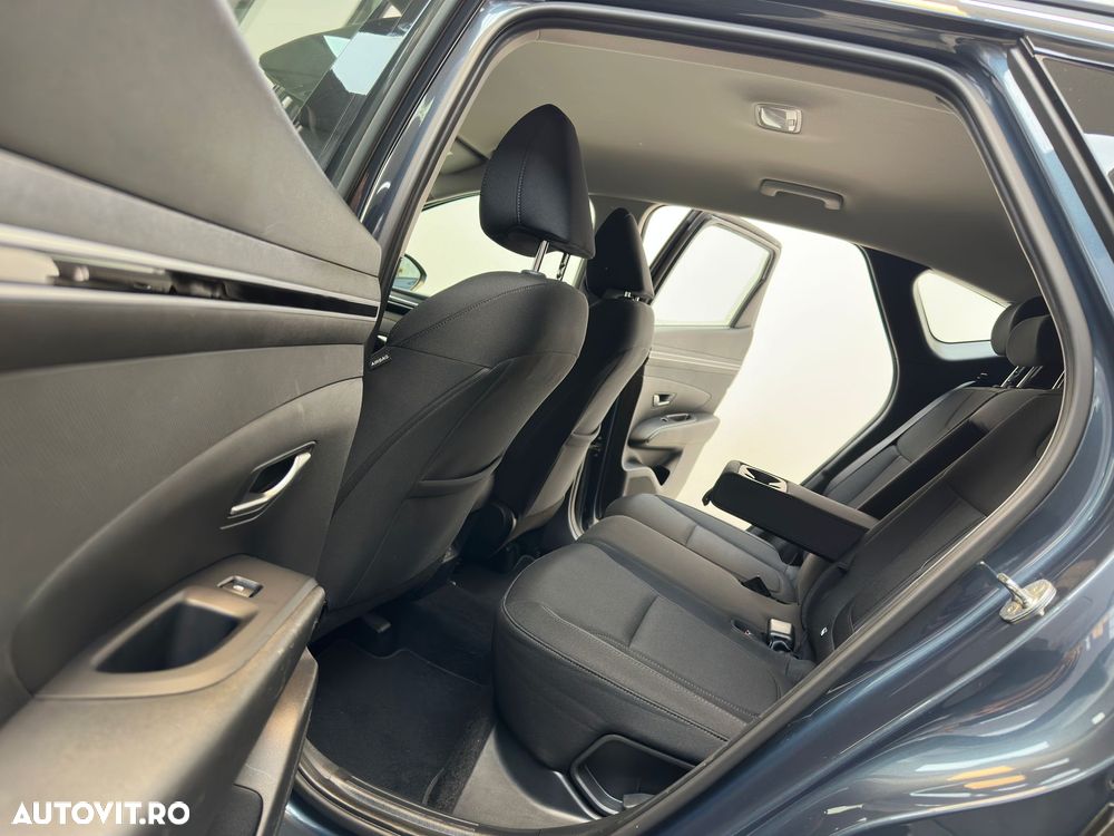 Hyundai Tucson 1.6 CRDi 48V-Hybrid 2WD DCT Select - 8