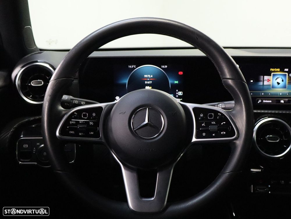 Mercedes-Benz A 250 e - 9