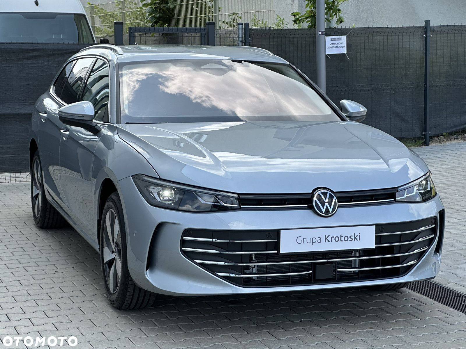 Volkswagen Passat - 3