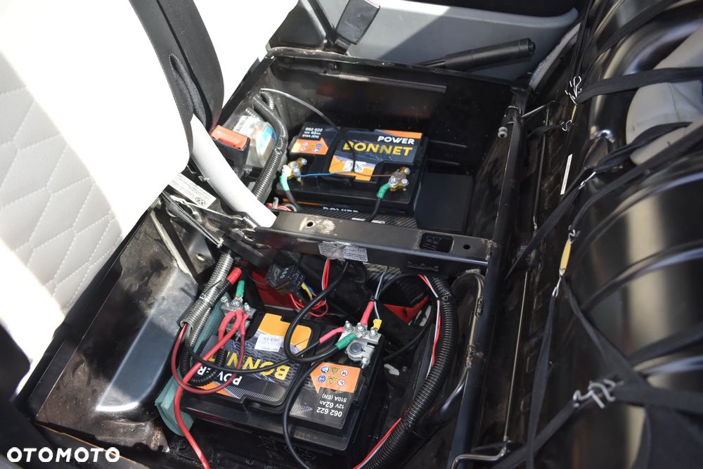 Volkswagen Transporter L2H1 - 13