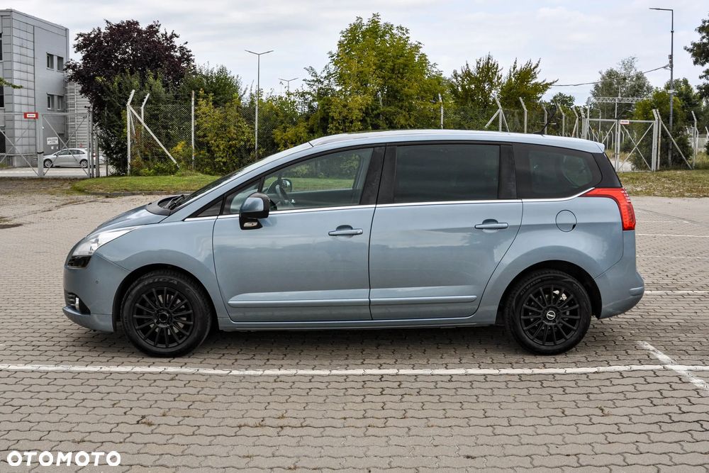 Peugeot 5008 - 2