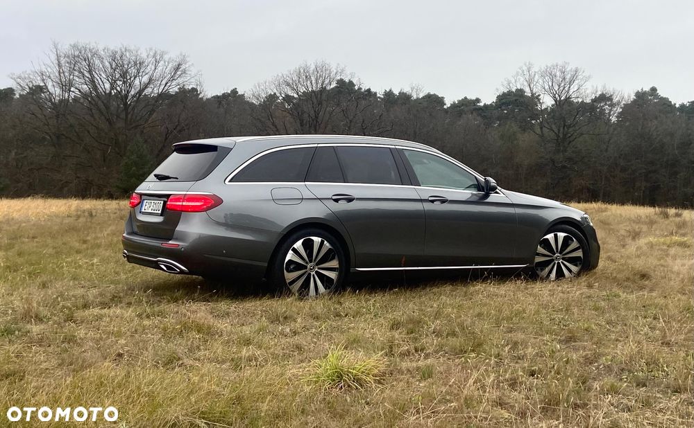 Mercedes-Benz Klasa E 220 d 9G-TRONIC AMG Line - 7