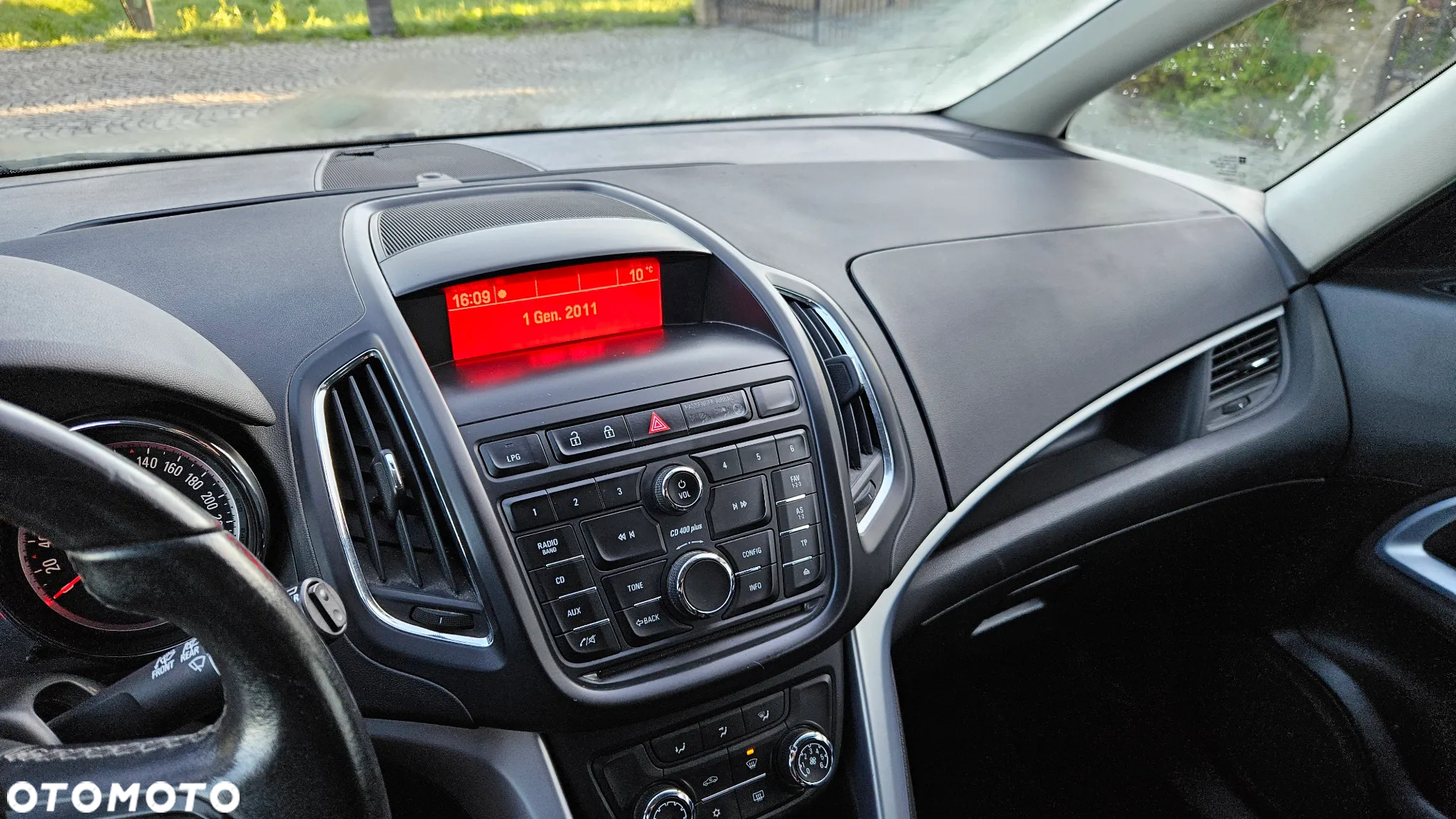 Opel Zafira 1.4 T Cosmo EcoFLEX S&S EU6 - 34