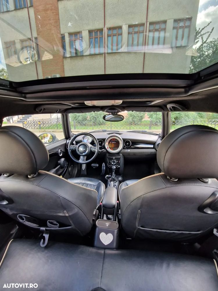 Mini Cooper SD AT Coupe - 8