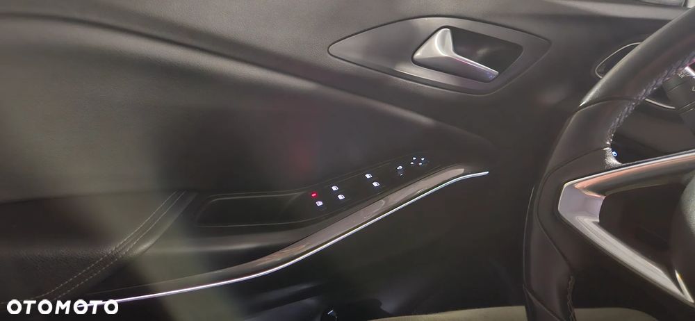 Opel Grandland X - 21