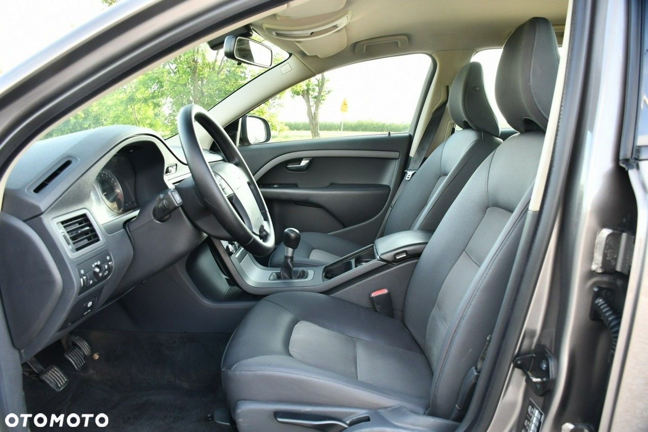 Volvo V70 - 29