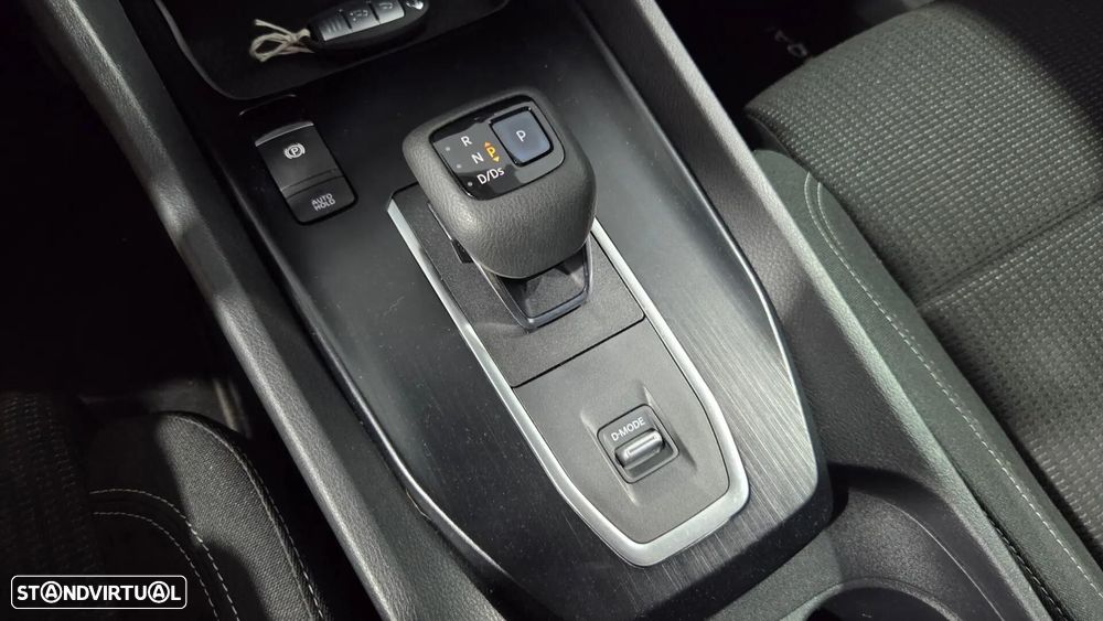 Nissan Qashqai 1.3 DIG-T MHEV Xtronic Tekna - 28