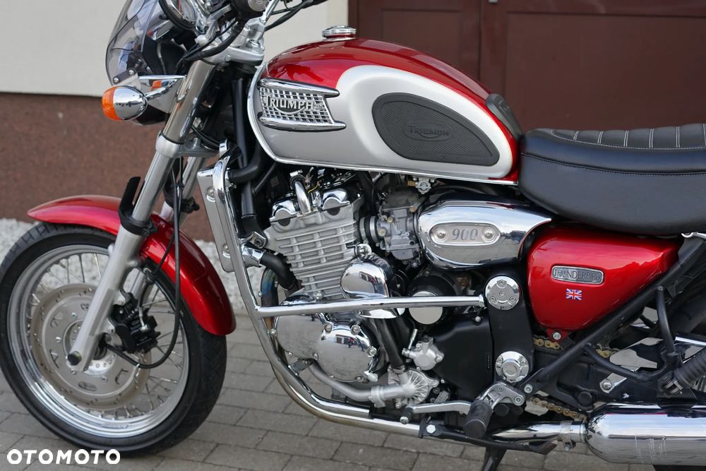 Triumph Thunderbird - 28