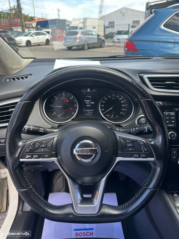 Nissan Qashqai 1.5 dCi N-Connecta 18 - 9