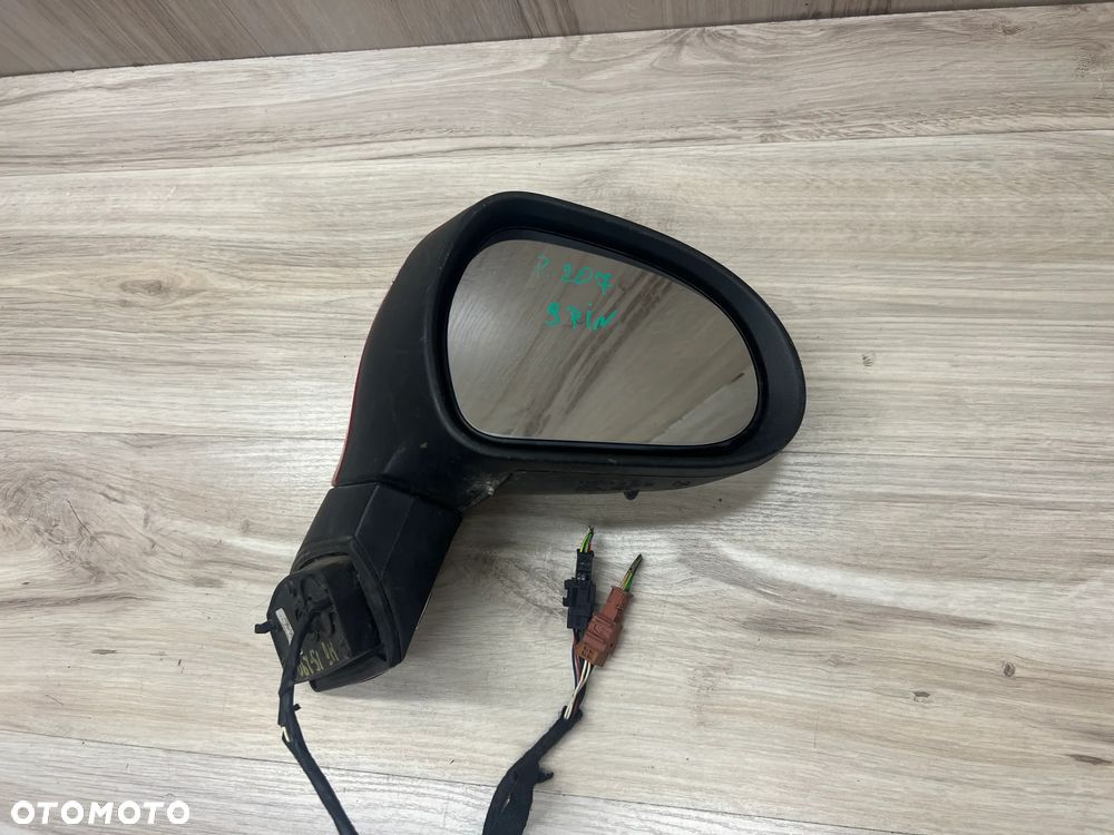 LUSTERKO PRAWE PEUGEOT 207 9PIN - 2