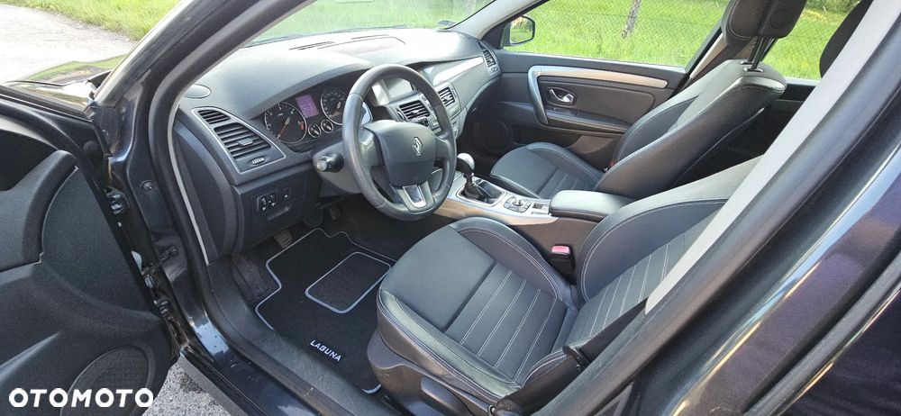 Renault Laguna 2.0 DCi Tech Run - 9