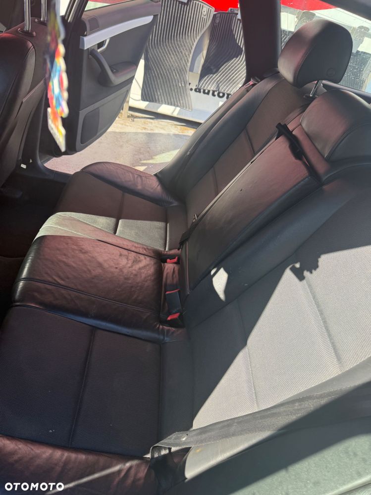 Audi A4 Avant - 4