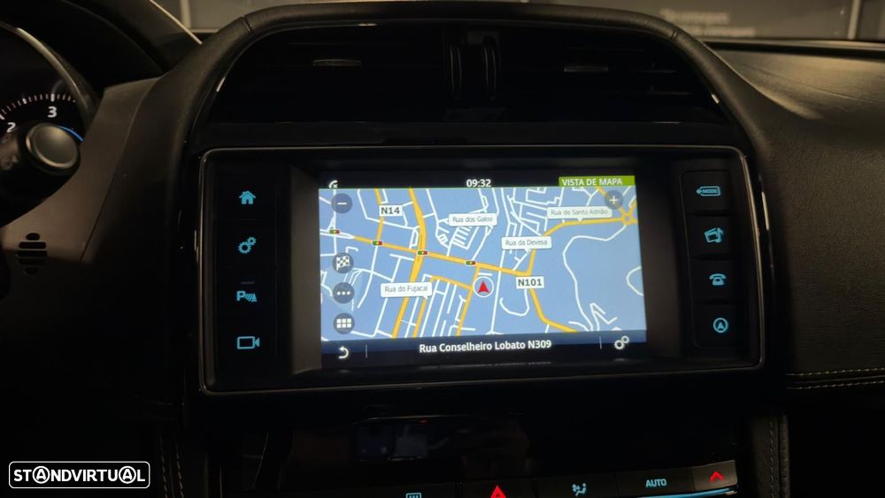 Jaguar F-Pace 2.0 i4D R-Sport AWD Aut. - 15