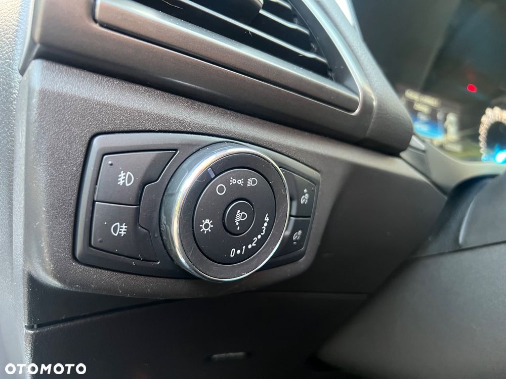 Ford Mondeo 2.0 TDCi ECOnetic Start-Stopp Trend - 28