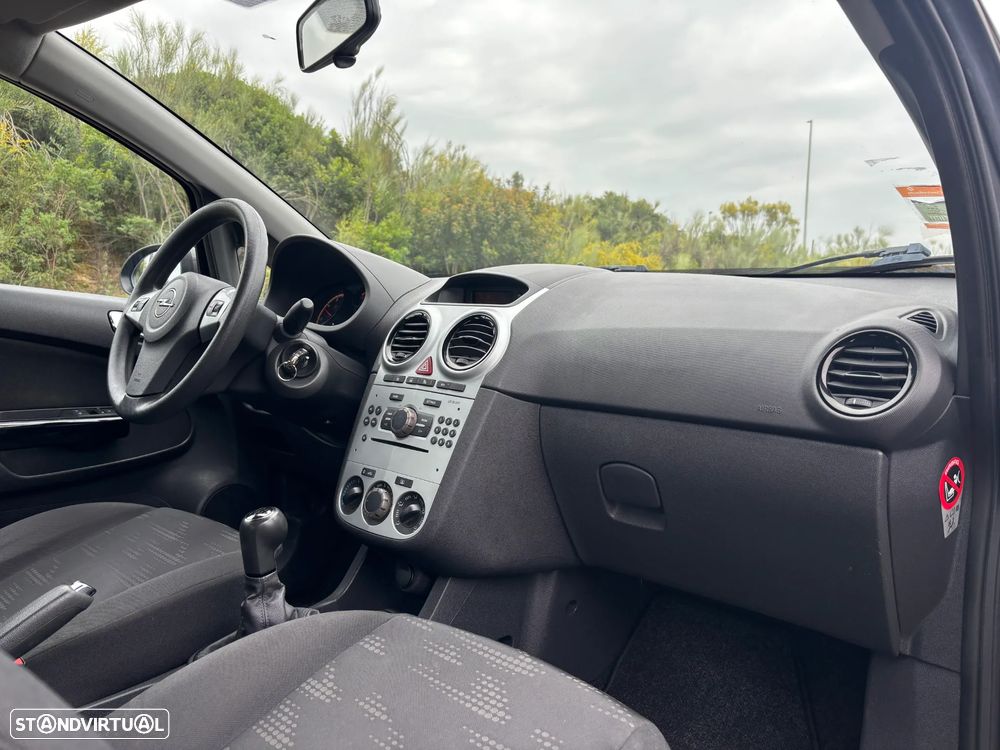 Opel Corsa 1.3 CDTi Enjoy - 20