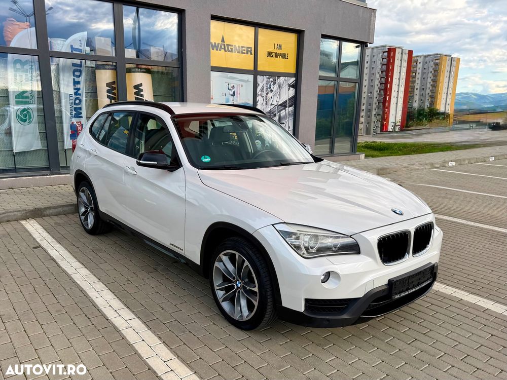 BMW X1 xDrive20d Aut. Sport Line - 2
