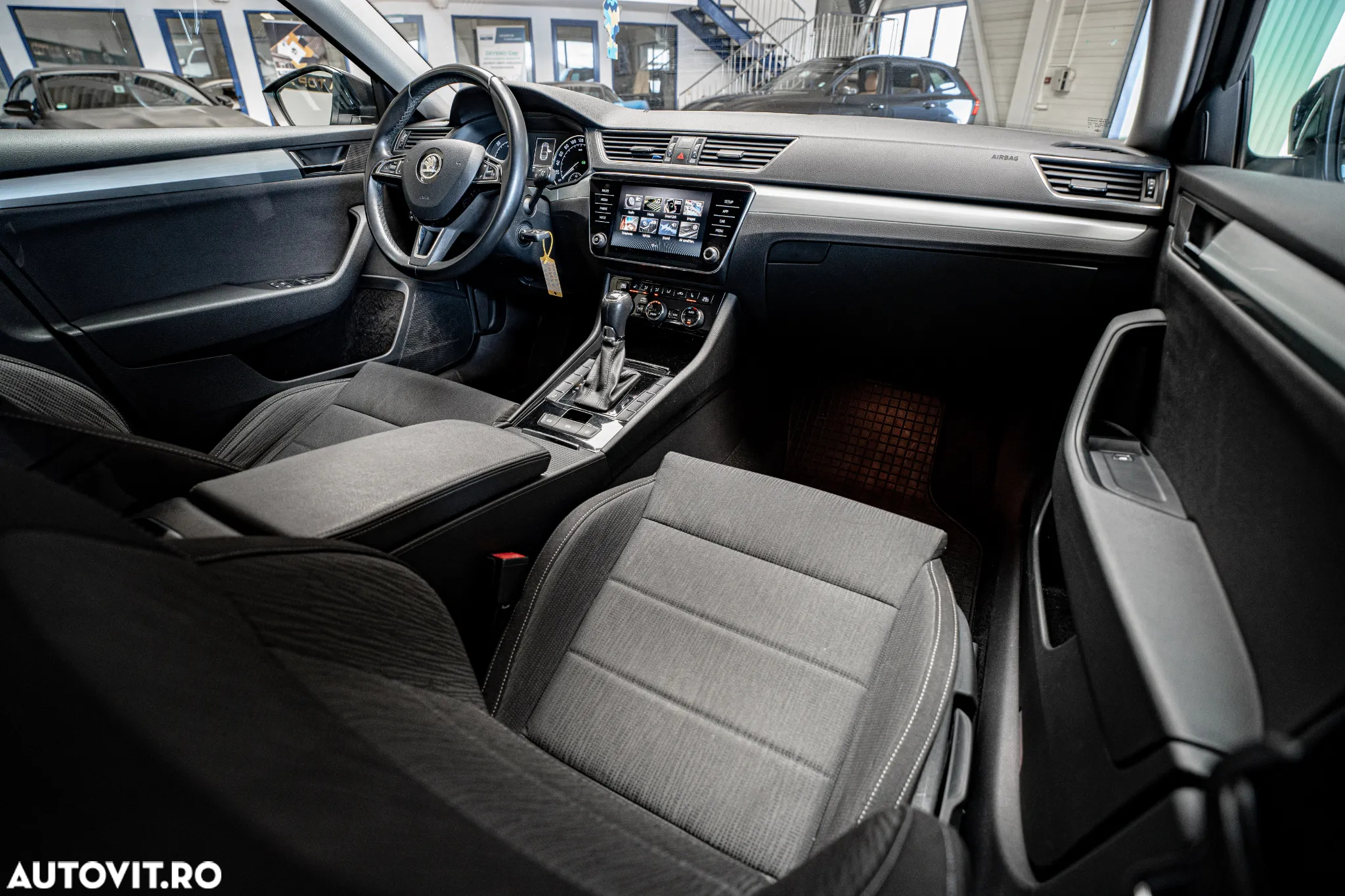 Skoda Superb 2.0 TDI DSG Style - 16