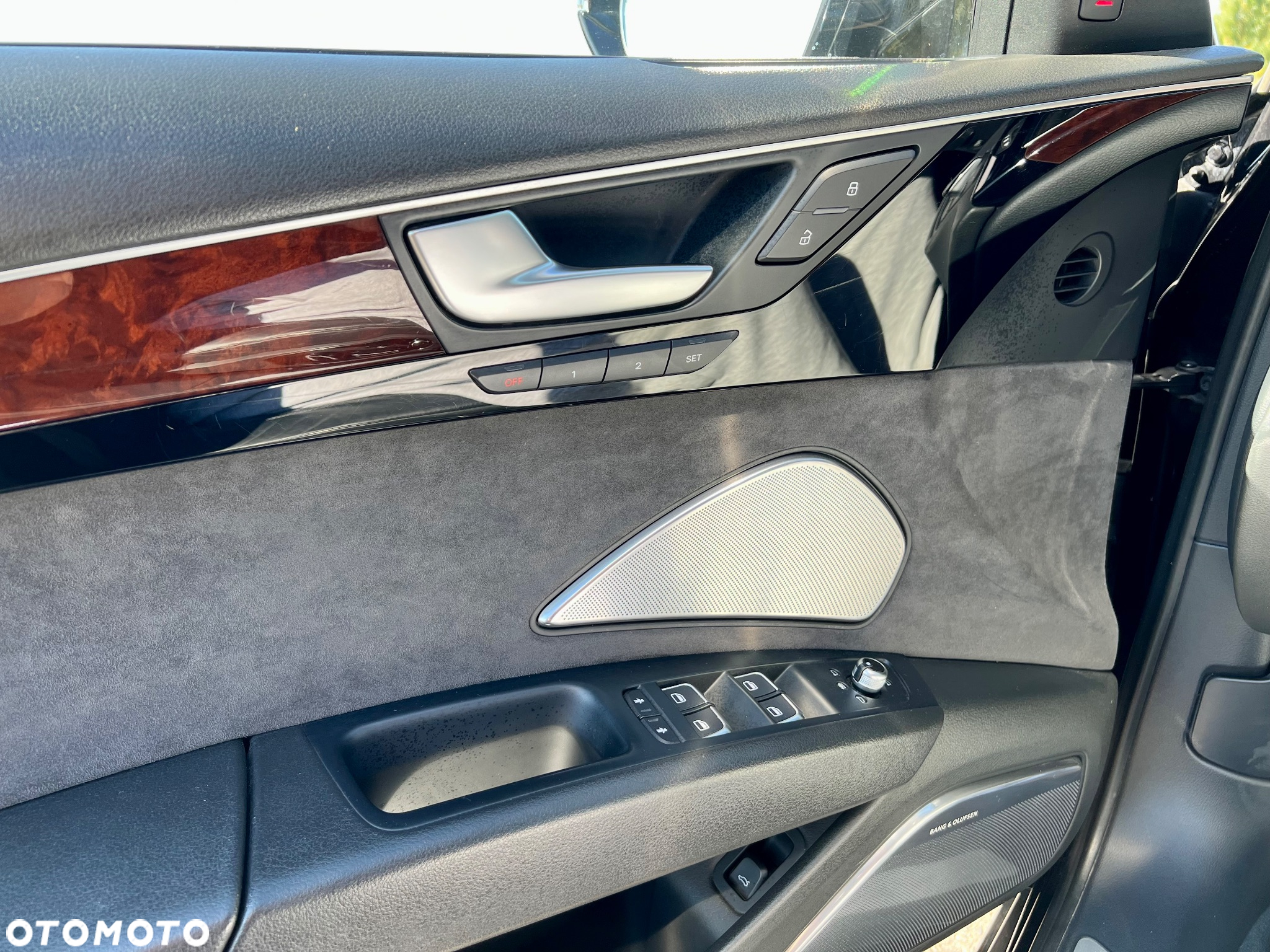 Audi A8 4.2 TDI L Quattro - 27