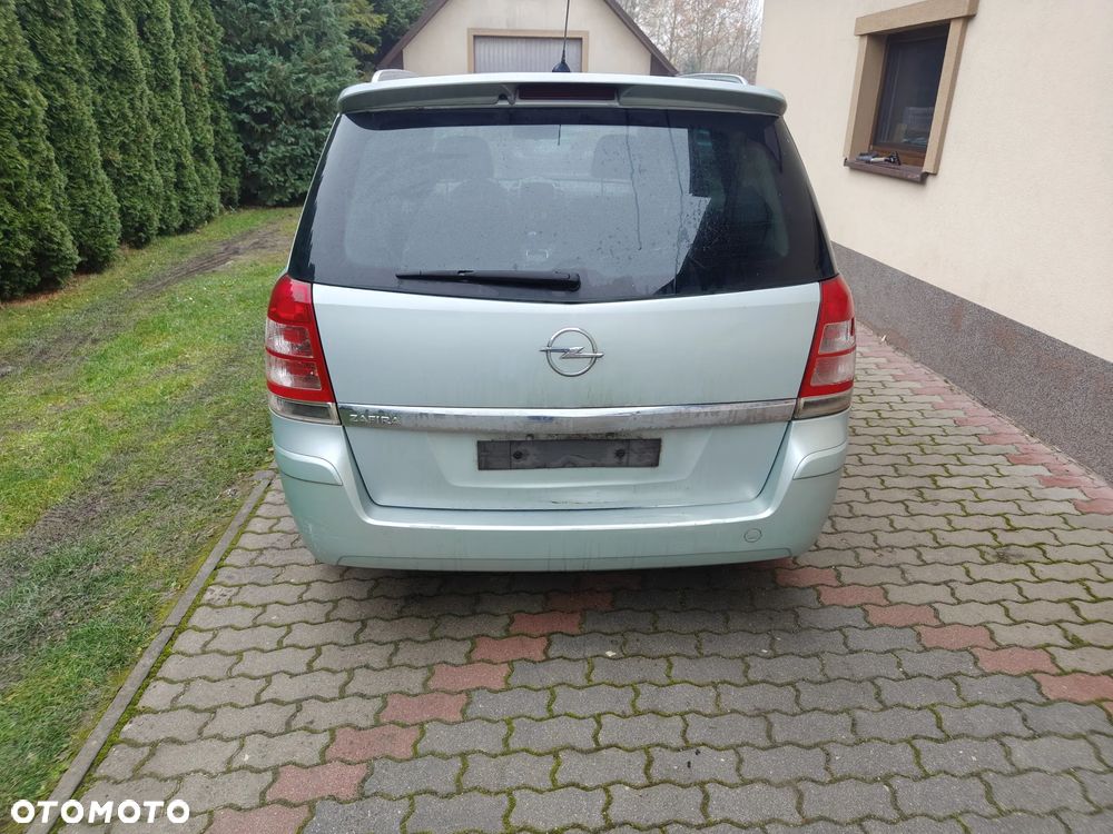 Opel Zafira 1.8 Cosmo - 4