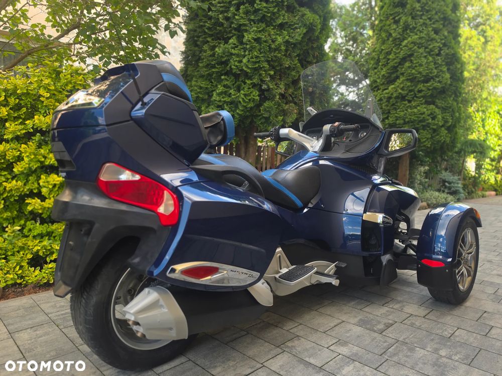 Can-Am Spyder - 5