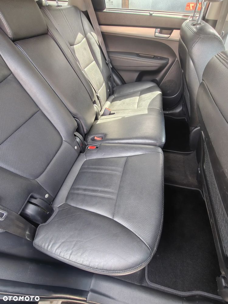 Kia Sorento 2.2 CRDI M - 8