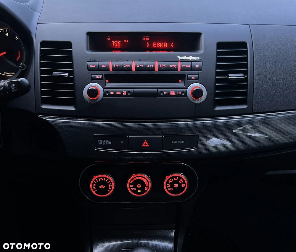 Mitsubishi Lancer 1.8 Intense - 18