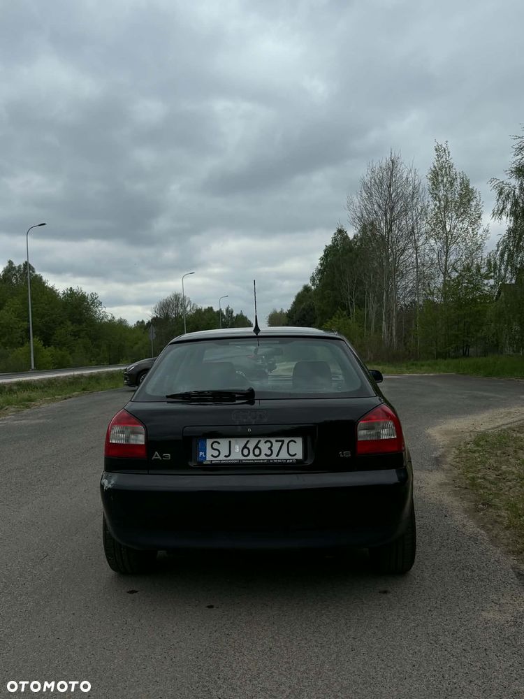 Audi A3 Sportback 1.6 Attraction - 4