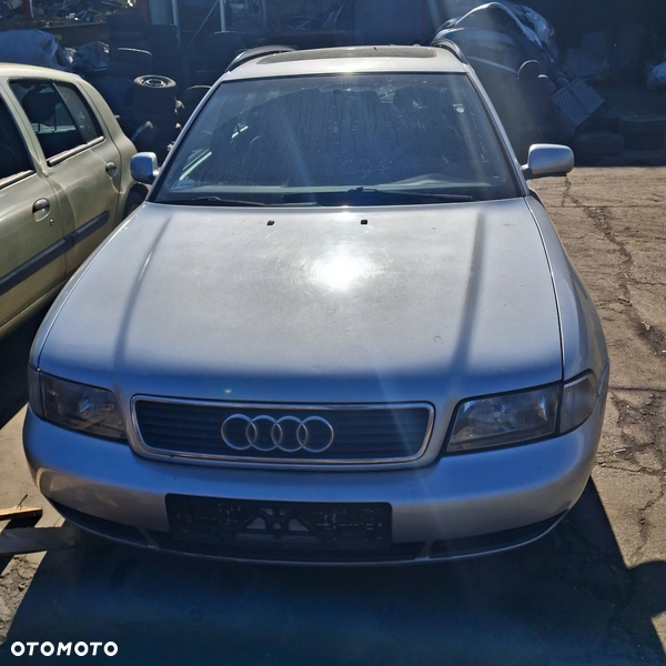 Audi A4 B5 kombi 1.9 tdi 2000r