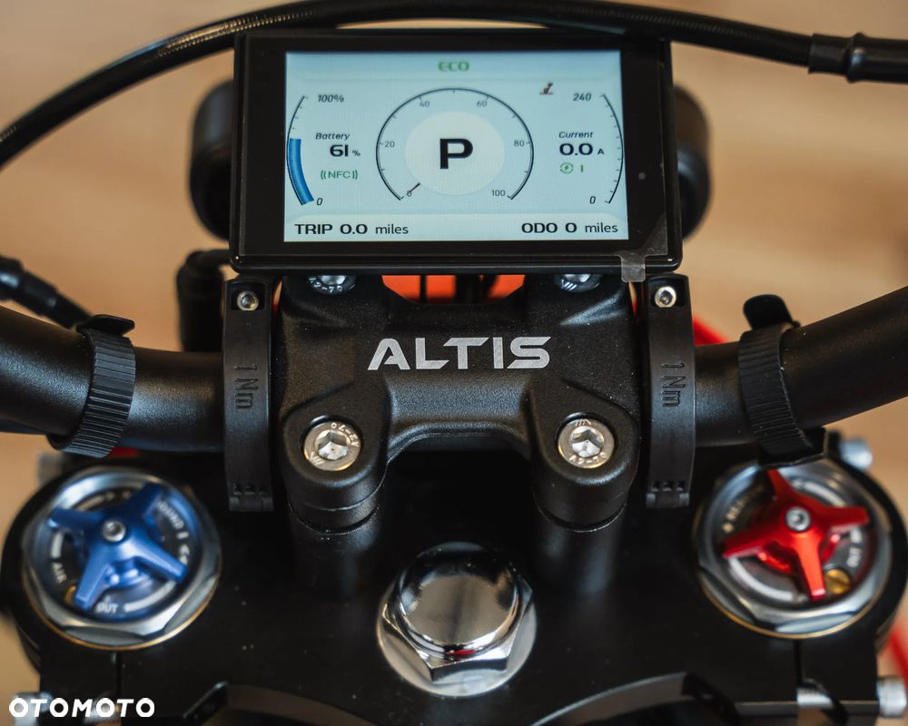Altis Powersports Sigma - 20