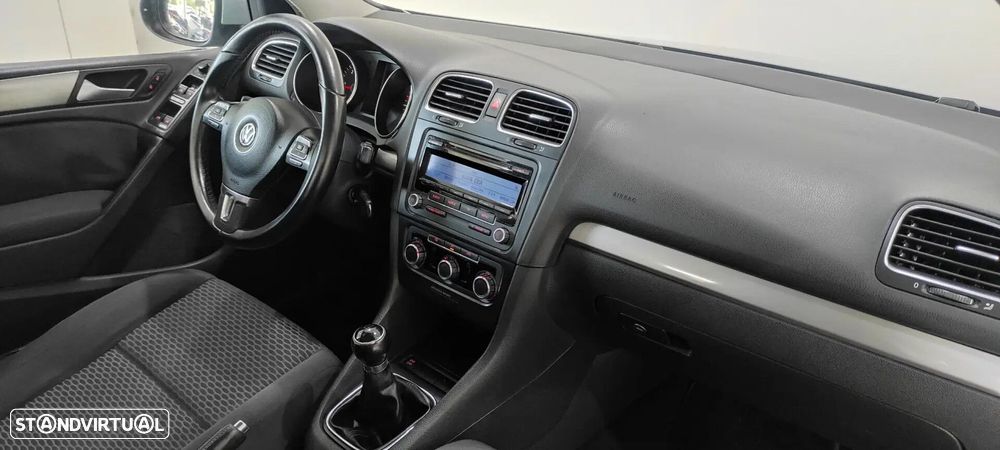 VW Golf 1.6 TDi Confortline - 7