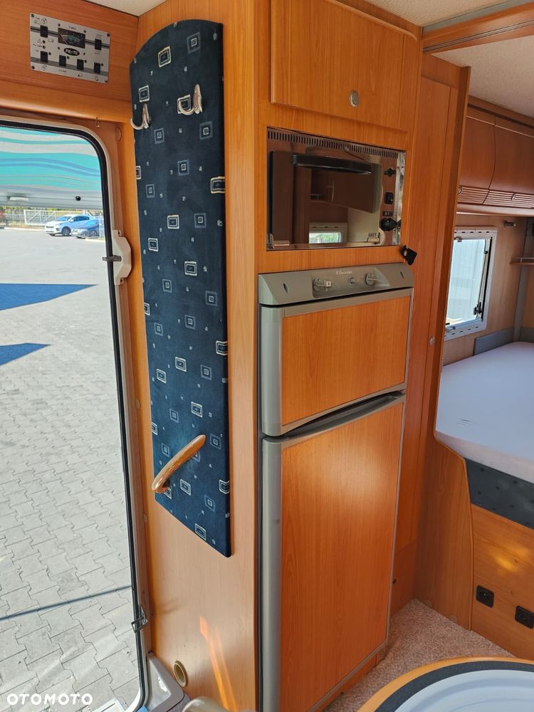 Mercedes-Benz Galaxy Pilote - 23