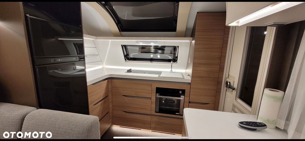 Adria Alpina 753 HK - 3